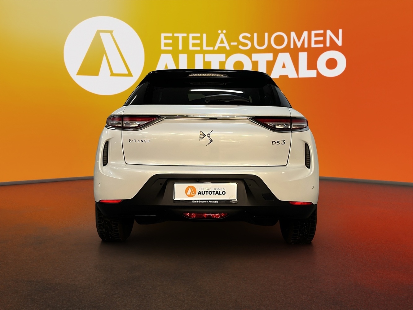 DS 3 Crossback vaihtoauto
