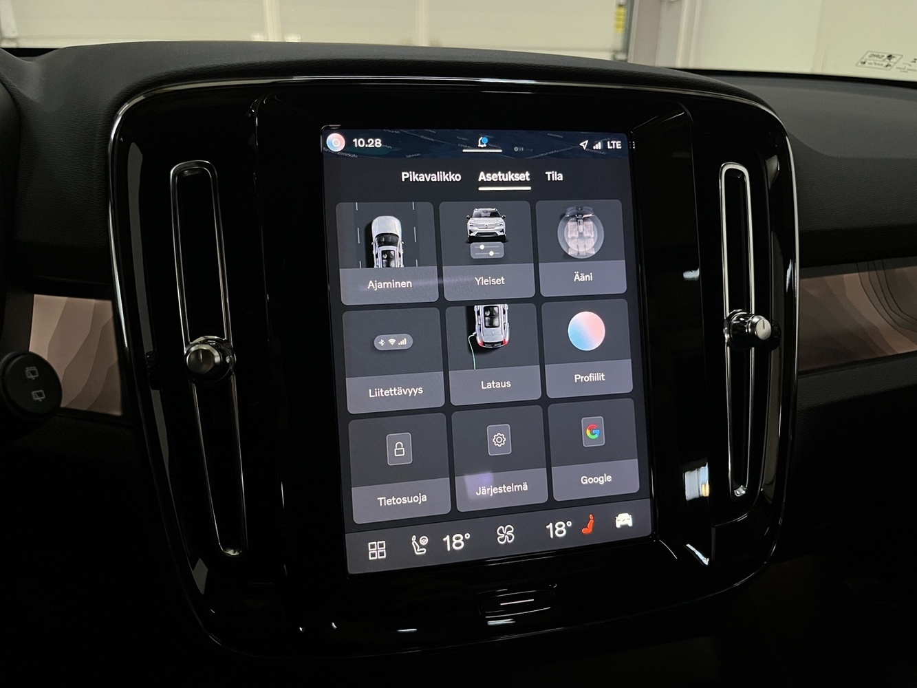 Volvo XC40 vaihtoauto