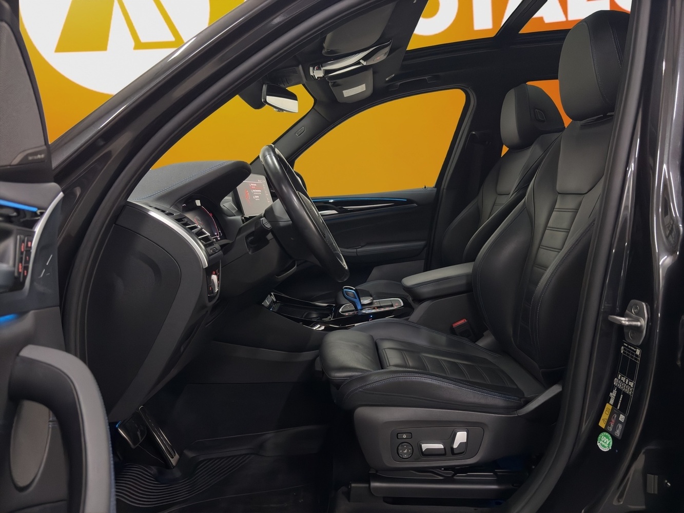 BMW iX3 vaihtoauto