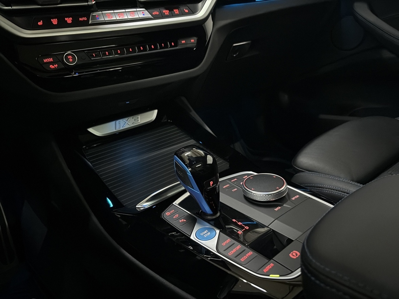 BMW iX3 vaihtoauto
