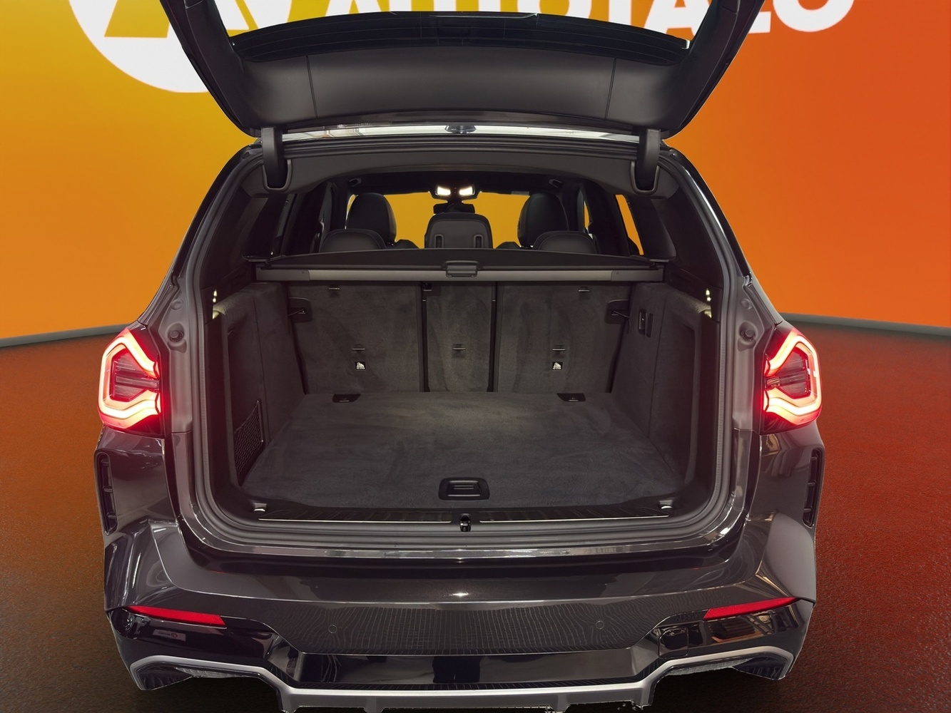 BMW iX3 vaihtoauto