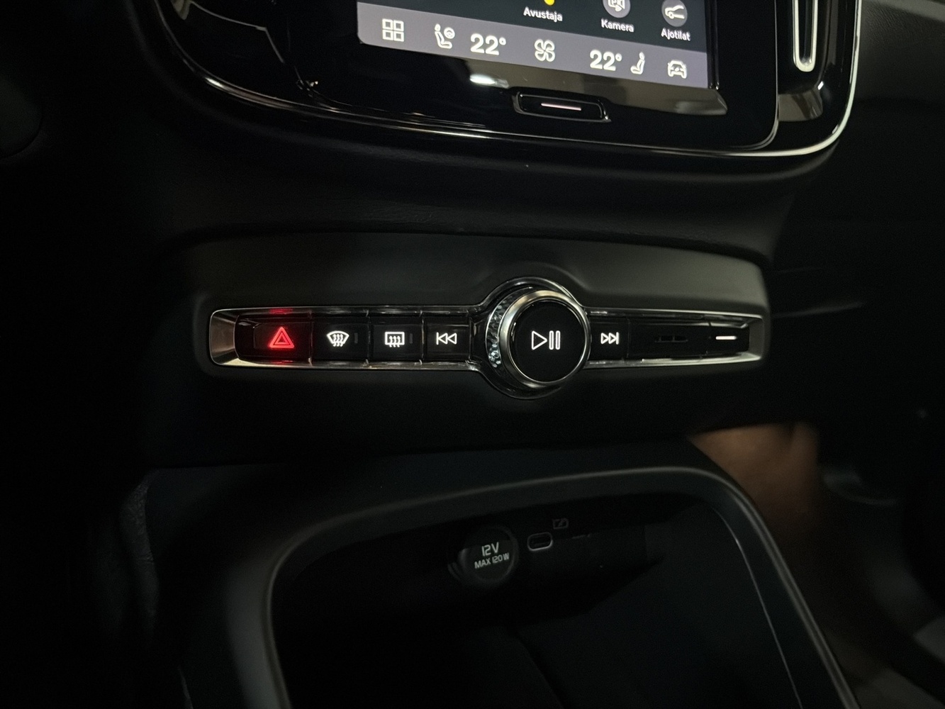 Volvo XC40 vaihtoauto