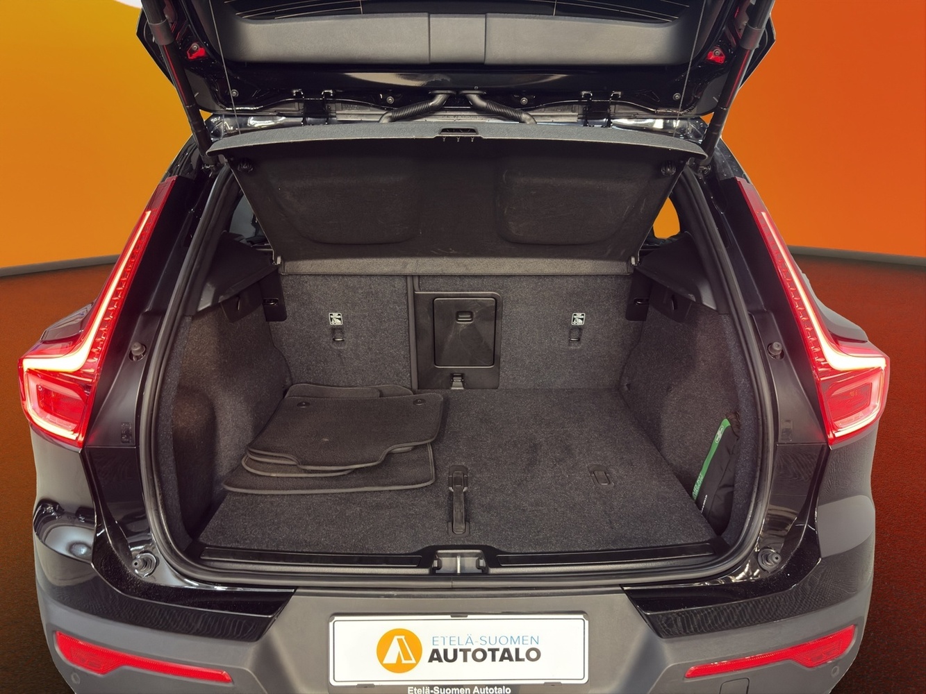 Volvo XC40 vaihtoauto
