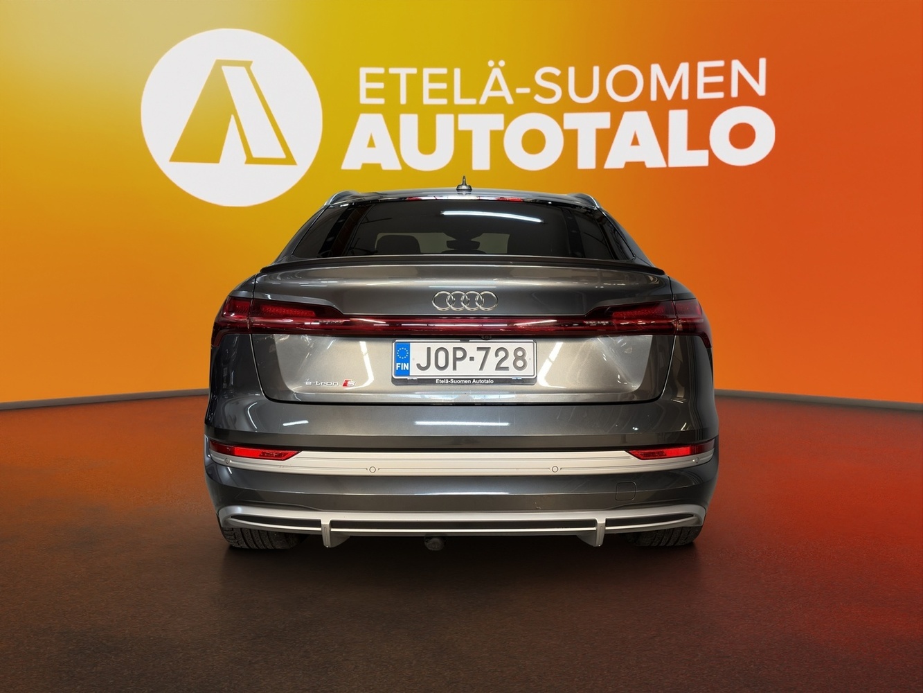 Audi e-tron vaihtoauto