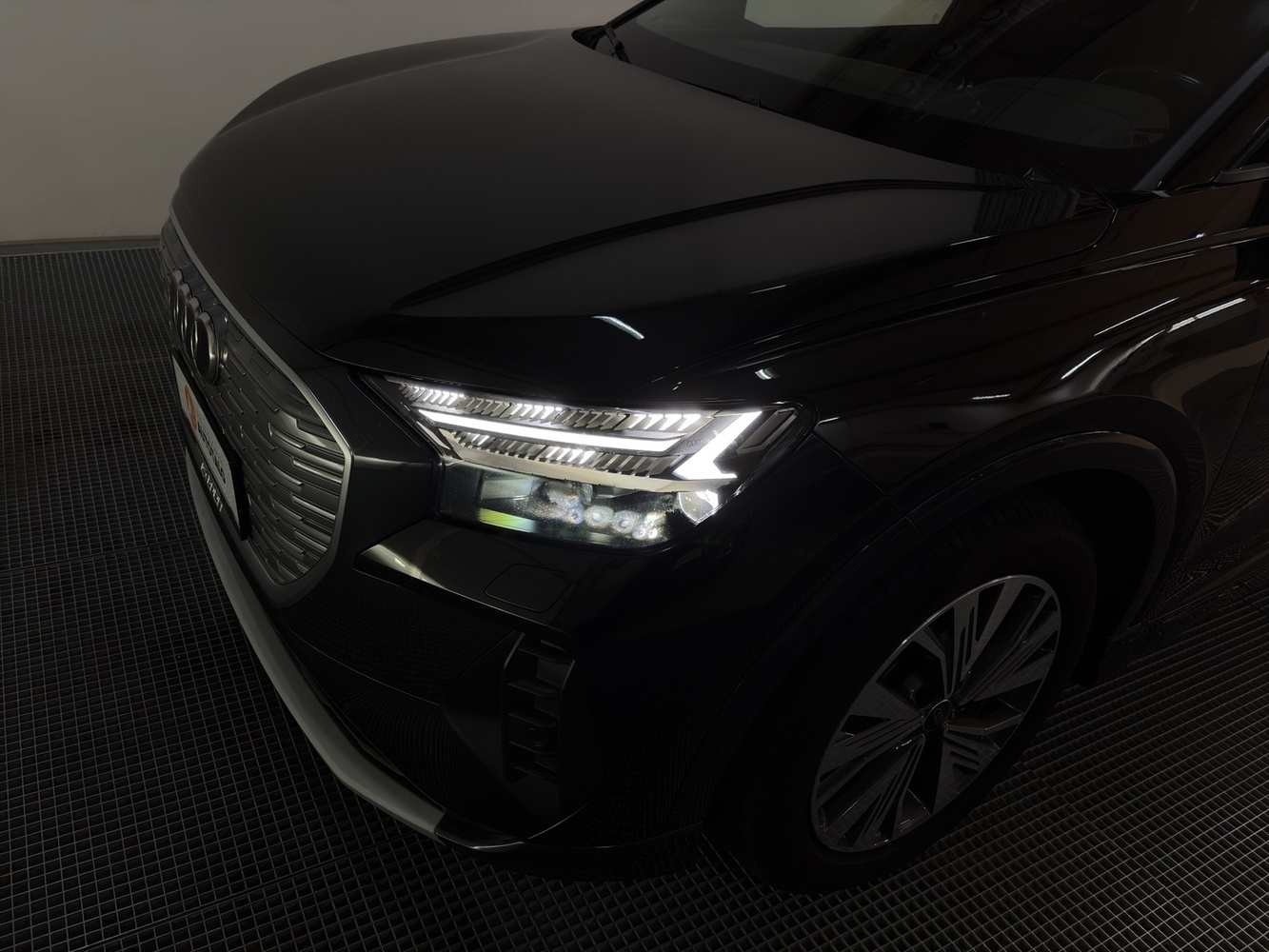 Audi Q4 e-tron vaihtoauto