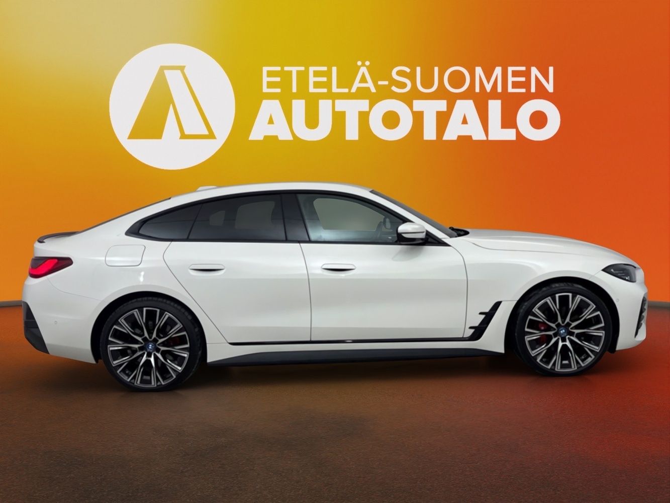 BMW i4 vaihtoauto