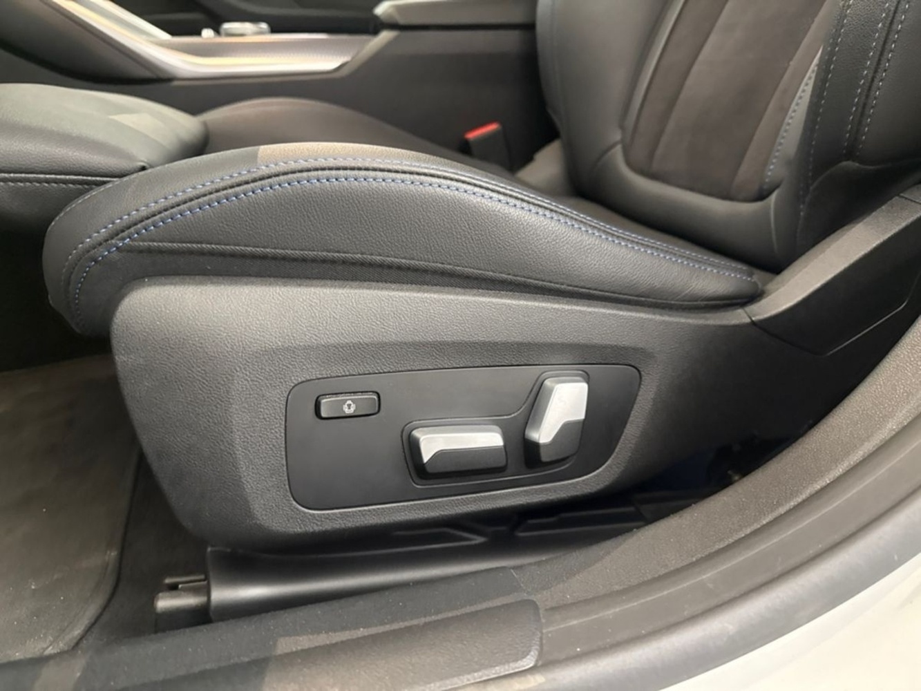 BMW i4 vaihtoauto