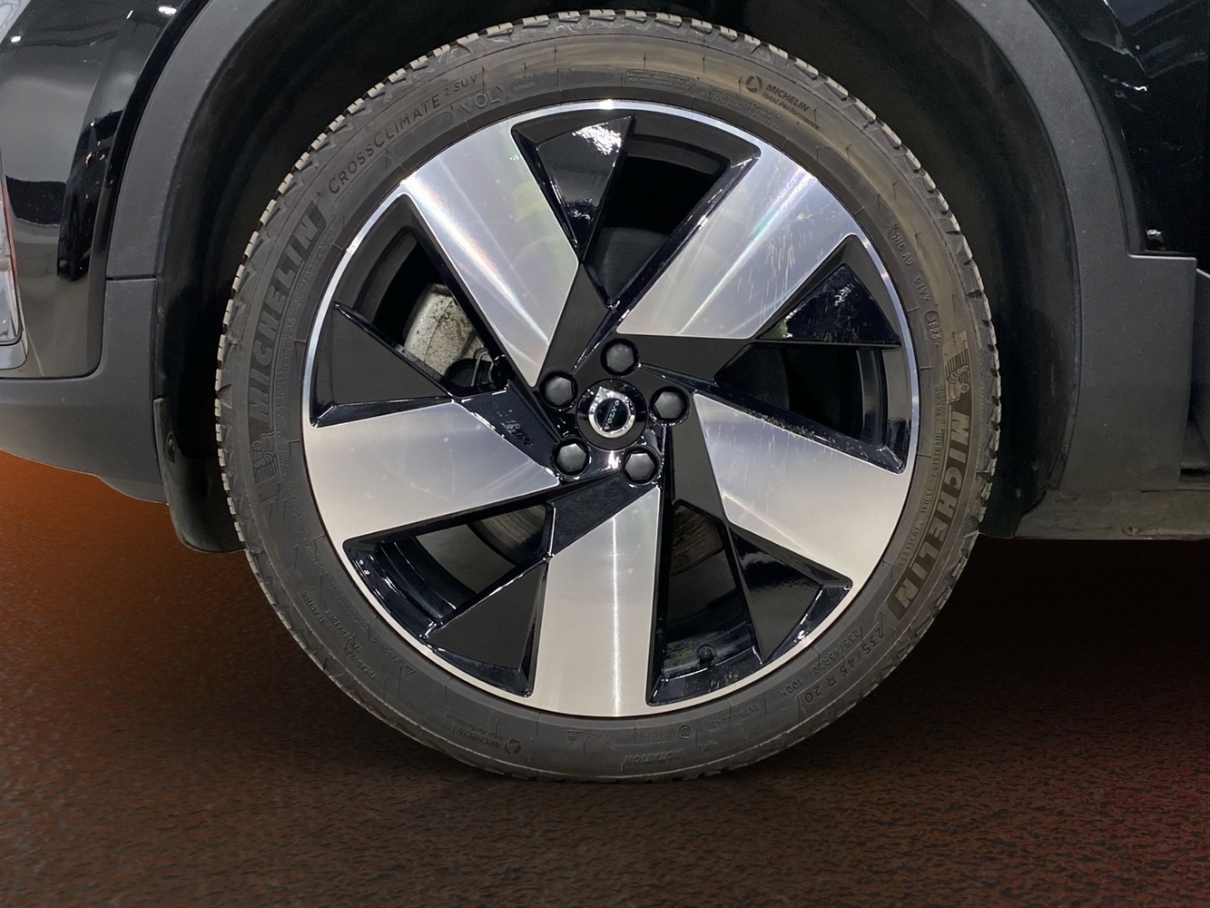 Volvo C40 vaihtoauto