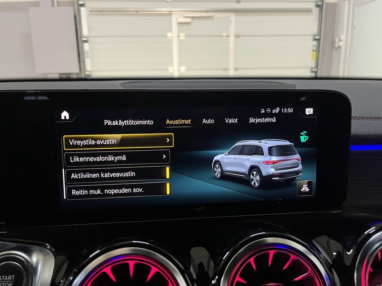 Mercedes-Benz EQB vaihtoauto