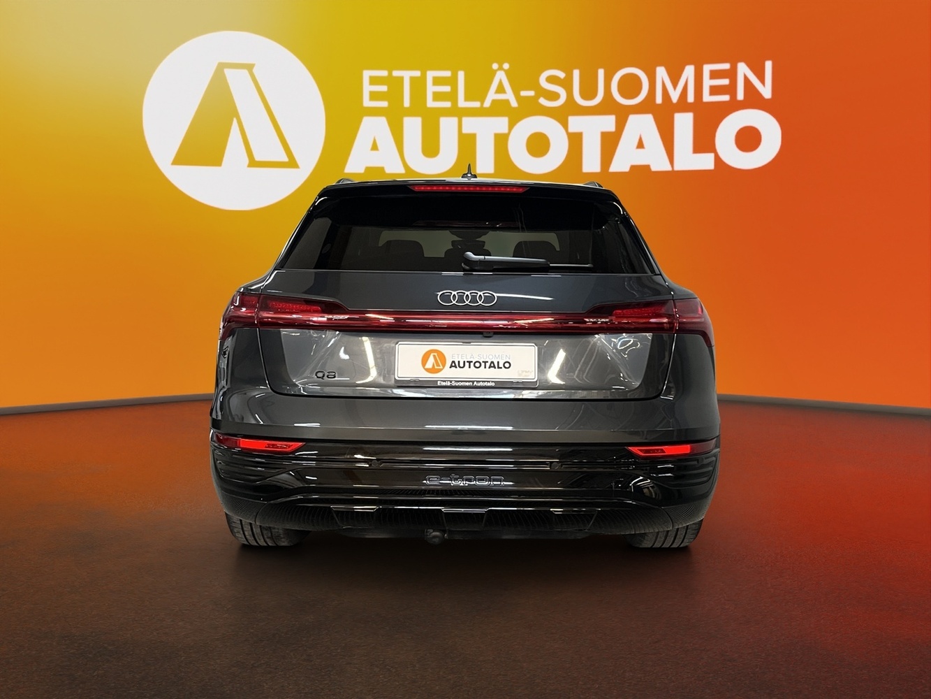 Audi Q8 e-tron vaihtoauto