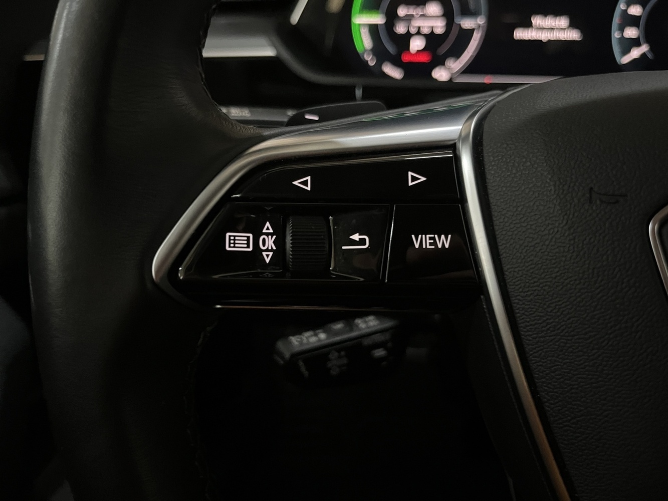 Audi Q8 e-tron vaihtoauto