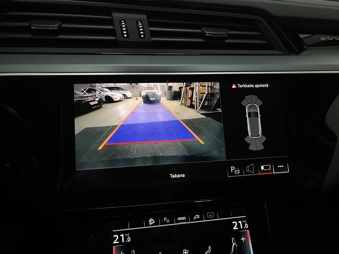 Audi Q8 e-tron vaihtoauto