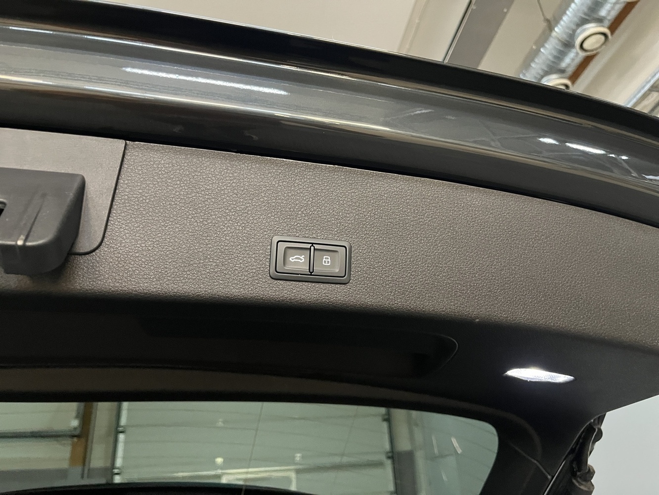 Audi Q8 e-tron vaihtoauto