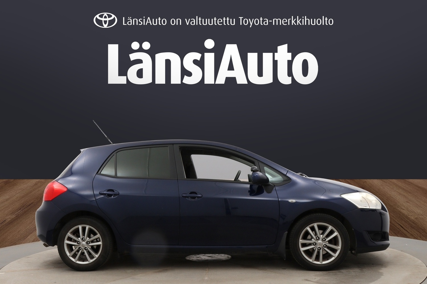 Toyota Auris vaihtoauto