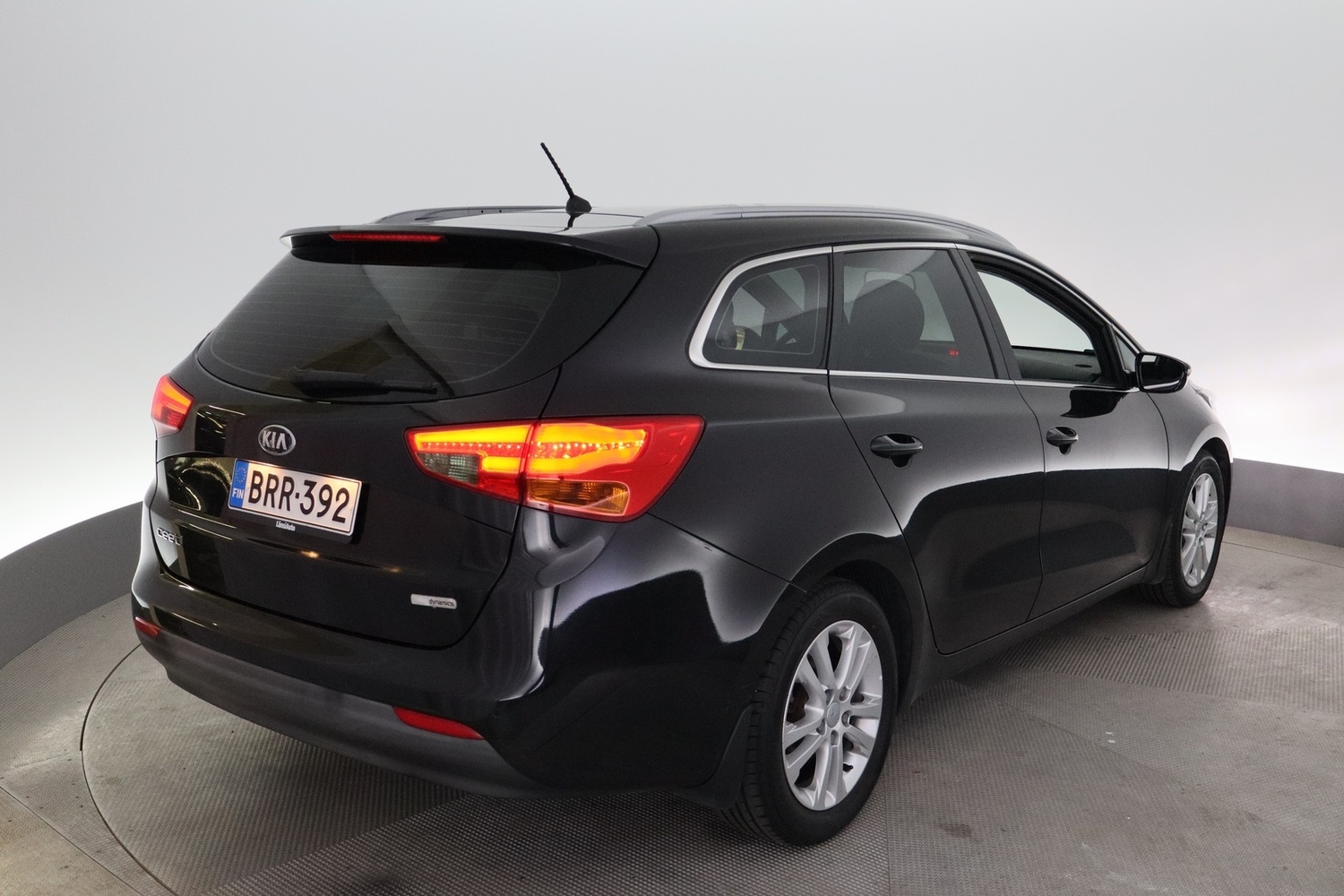 Kia Ceed vaihtoauto