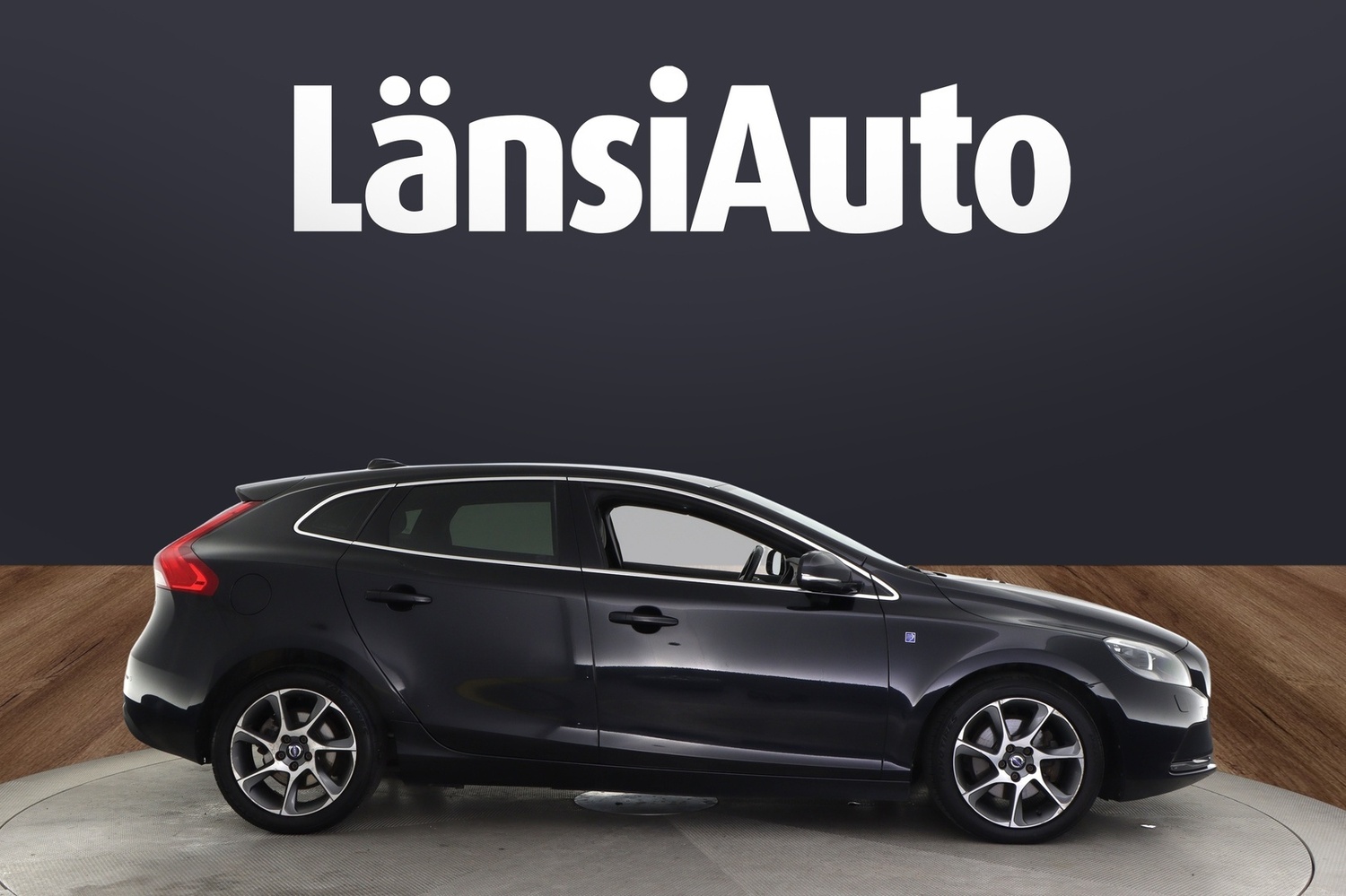 Volvo V40 vaihtoauto