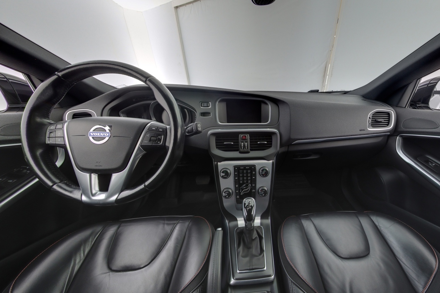 Volvo V40 vaihtoauto