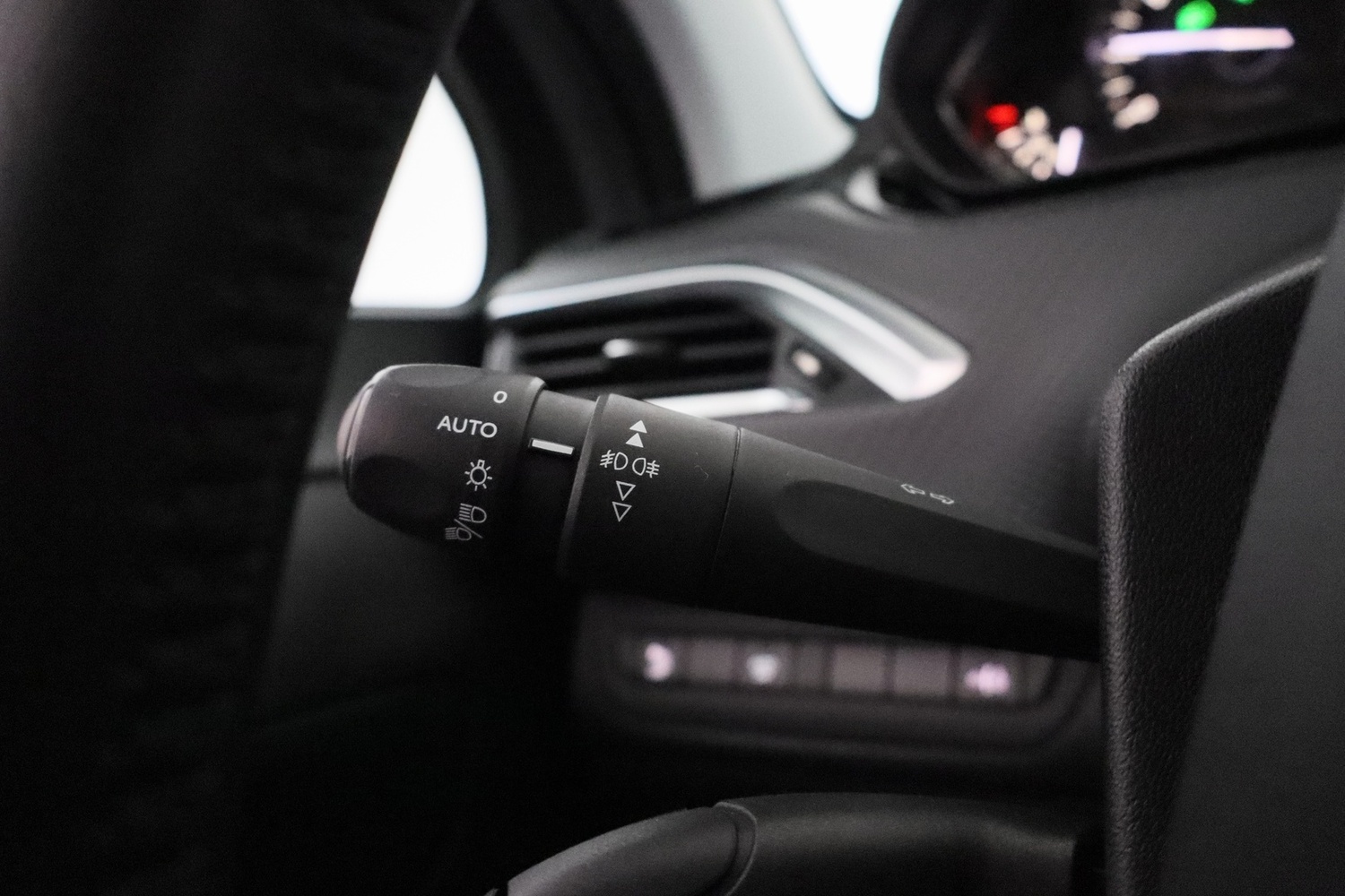 Peugeot 208 vaihtoauto