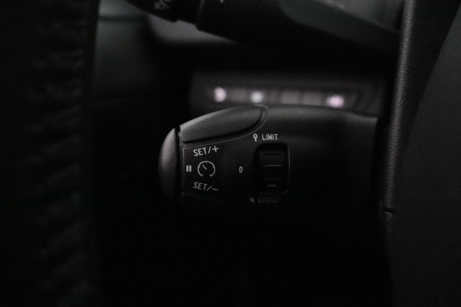 Peugeot 208 vaihtoauto