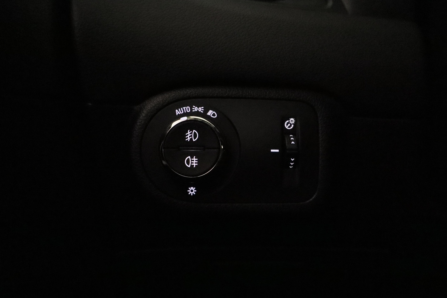 Opel Zafira vaihtoauto