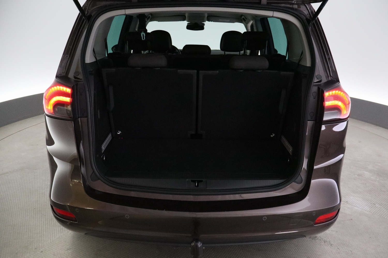 Opel Zafira vaihtoauto