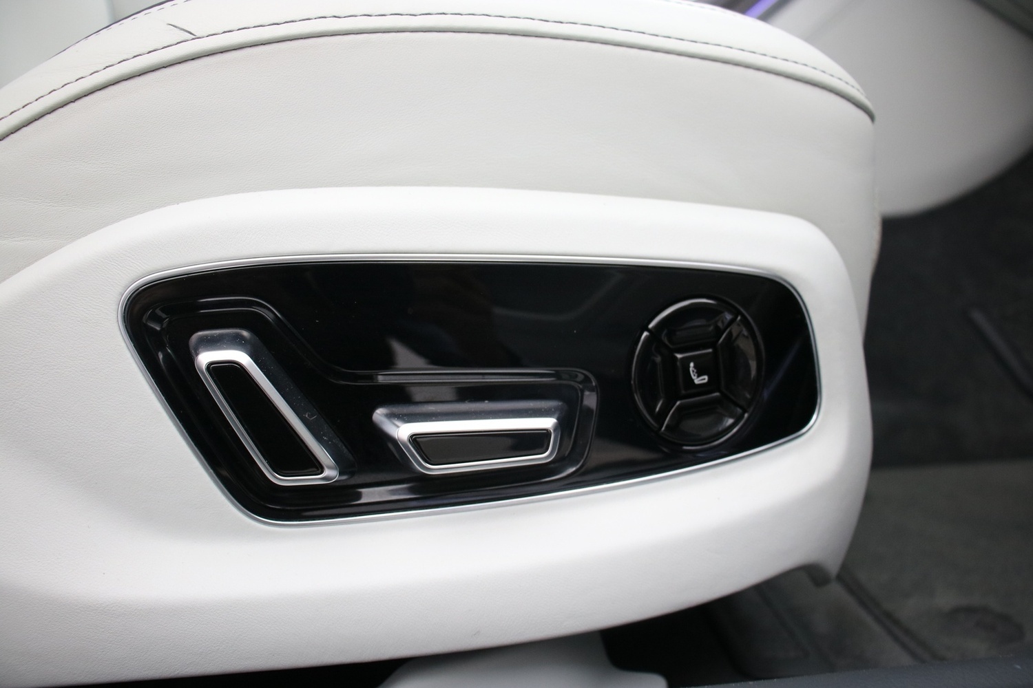 Audi A8 vaihtoauto