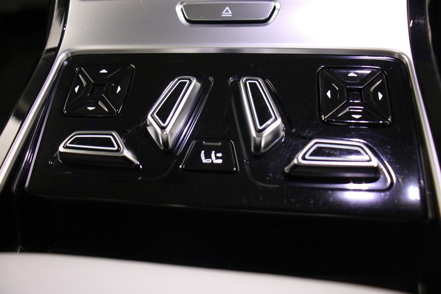 Audi A8 vaihtoauto