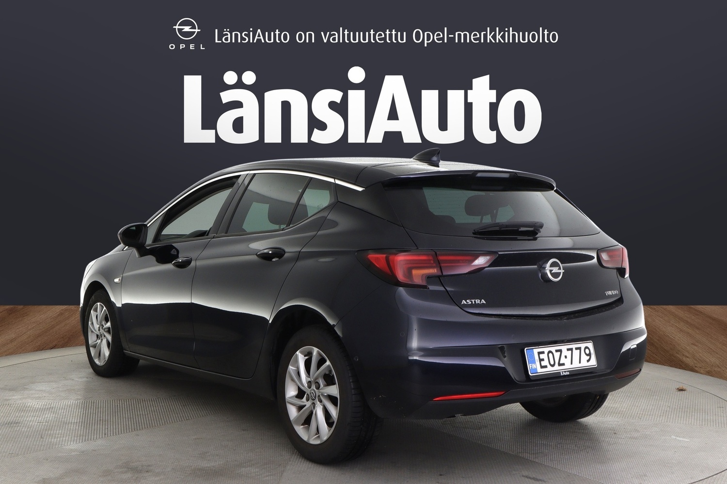 Opel Astra vaihtoauto