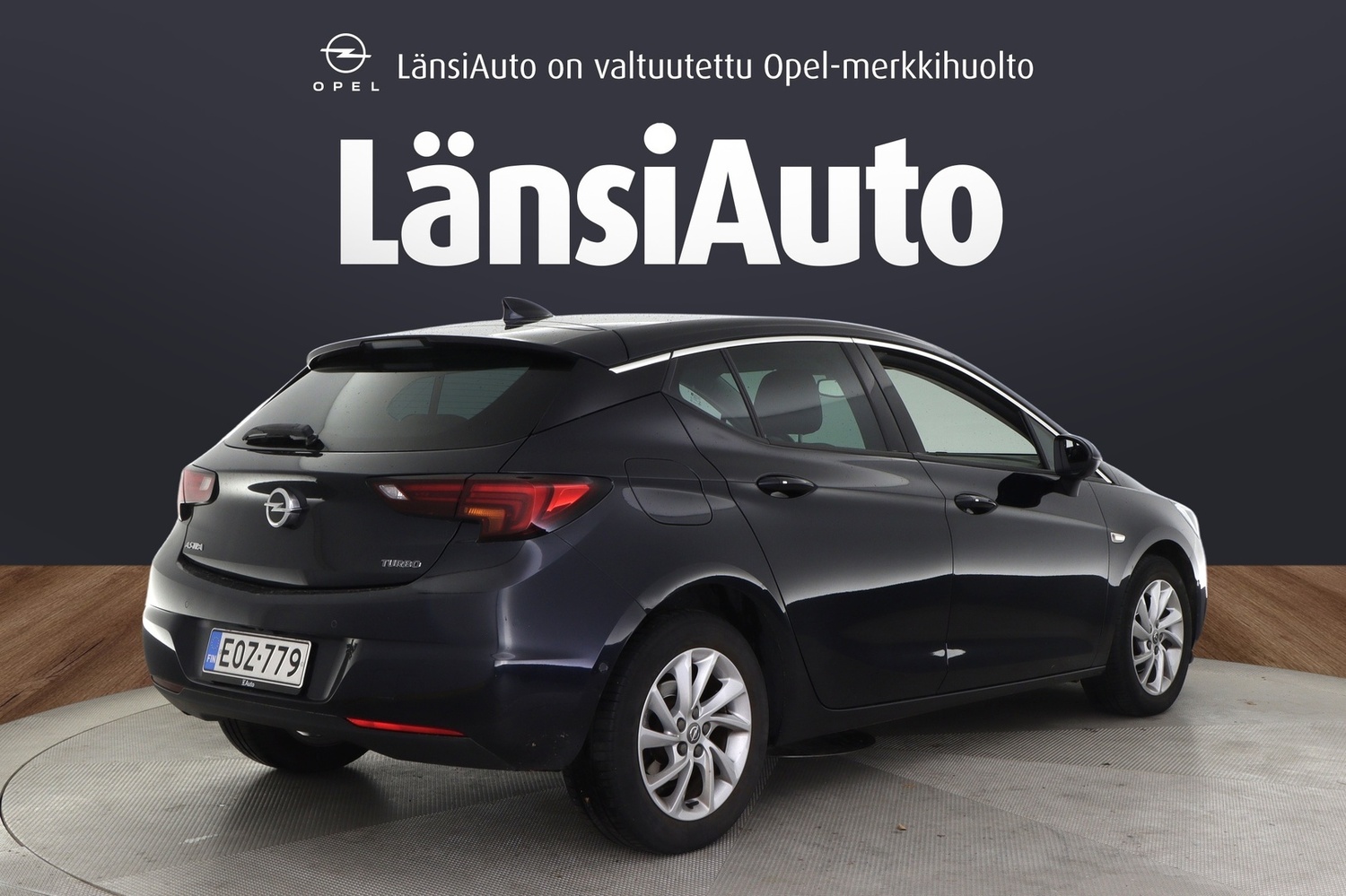 Opel Astra vaihtoauto