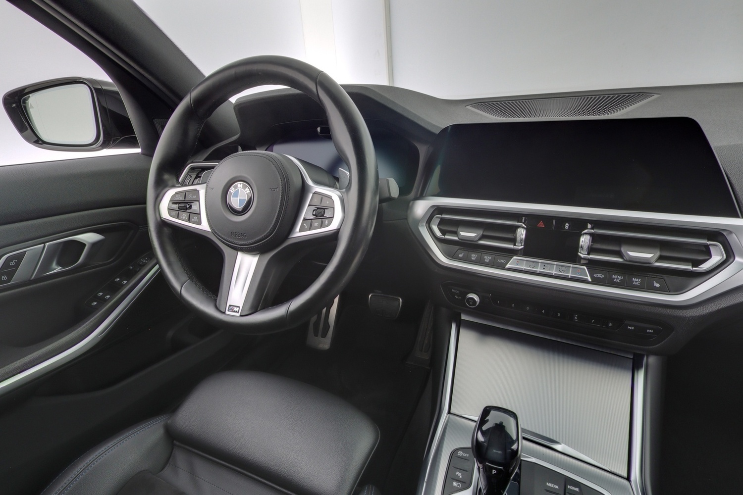 BMW 330 vaihtoauto