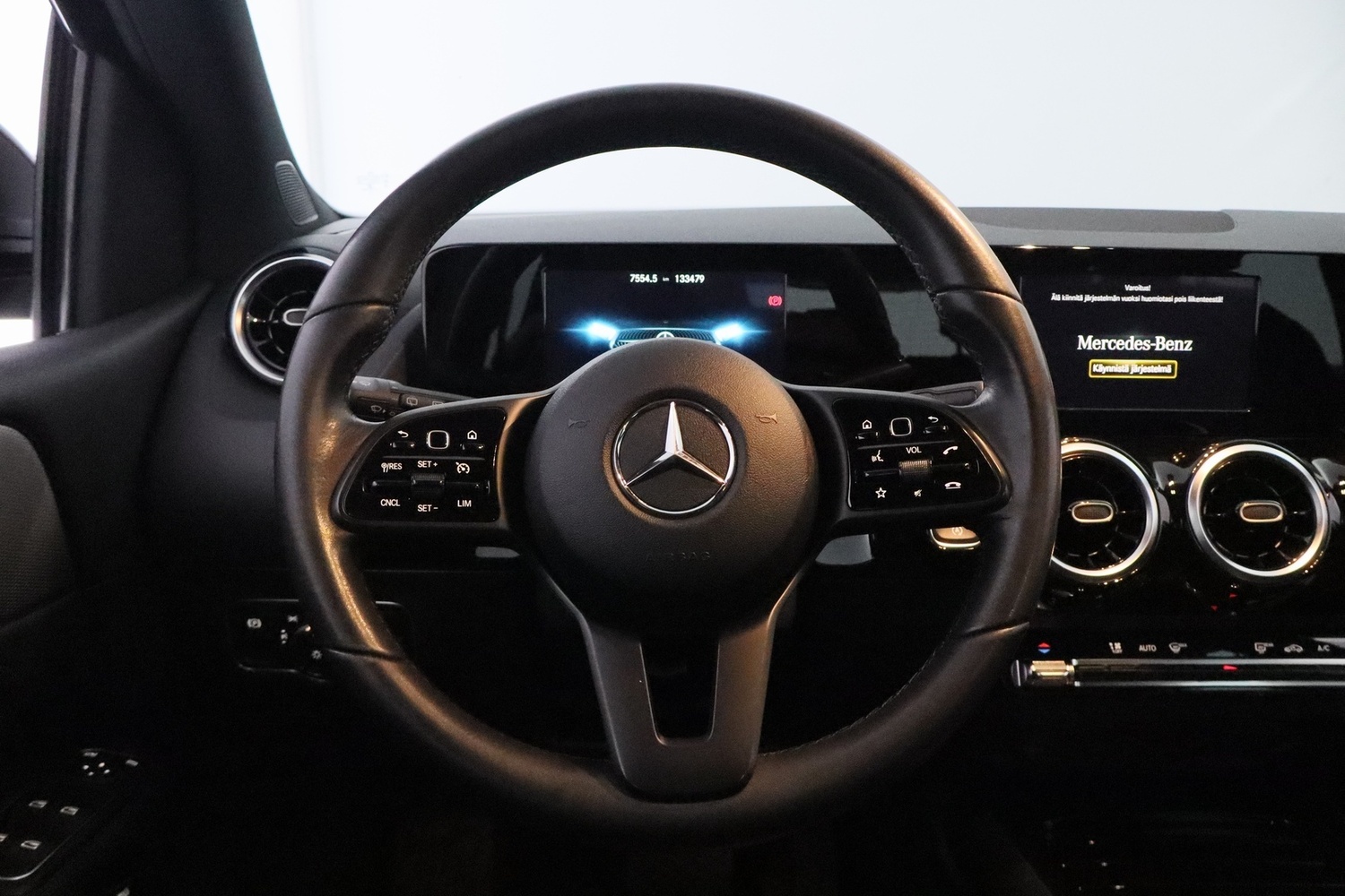 Mercedes-Benz B vaihtoauto