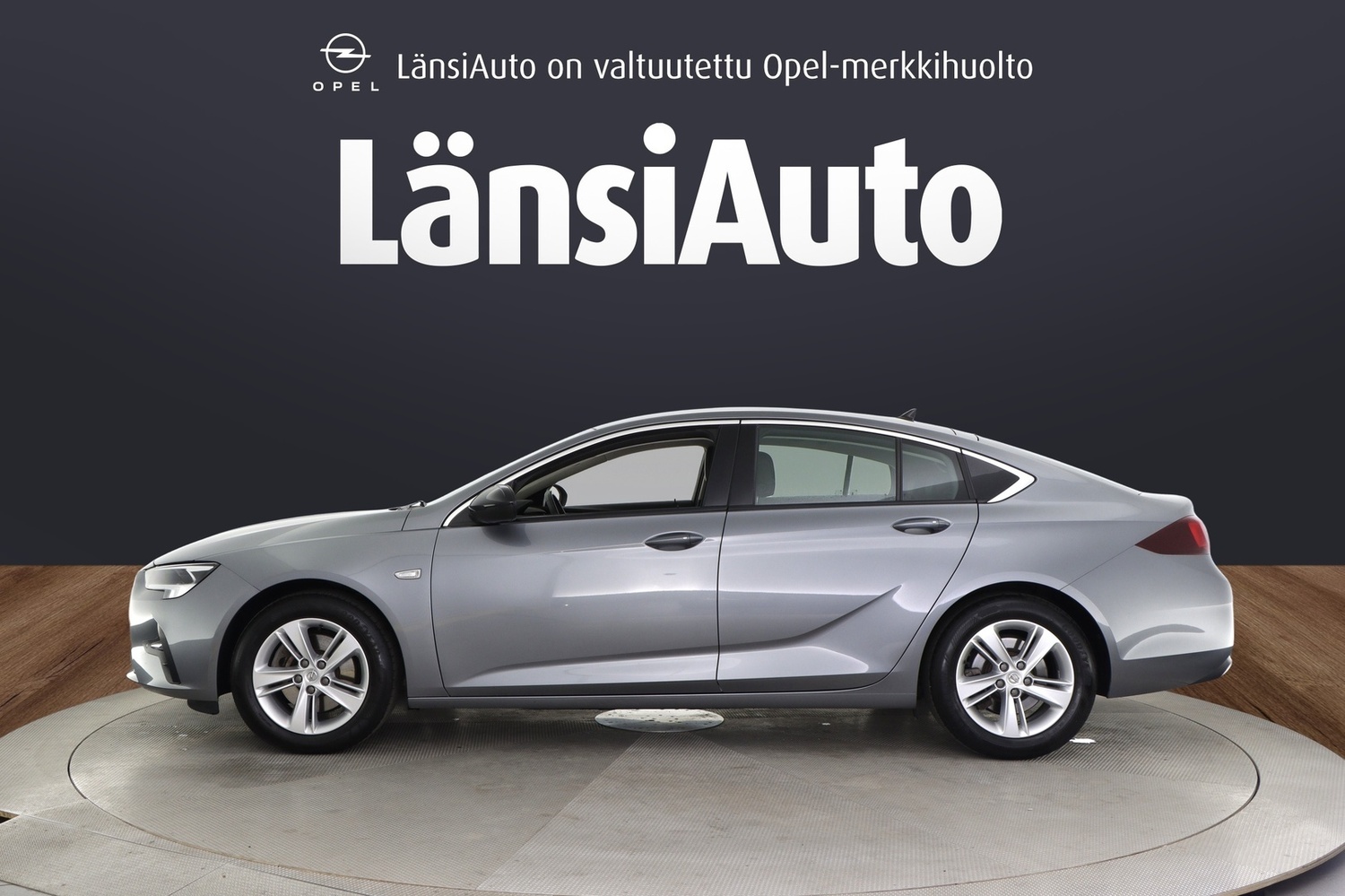Opel Insignia vaihtoauto