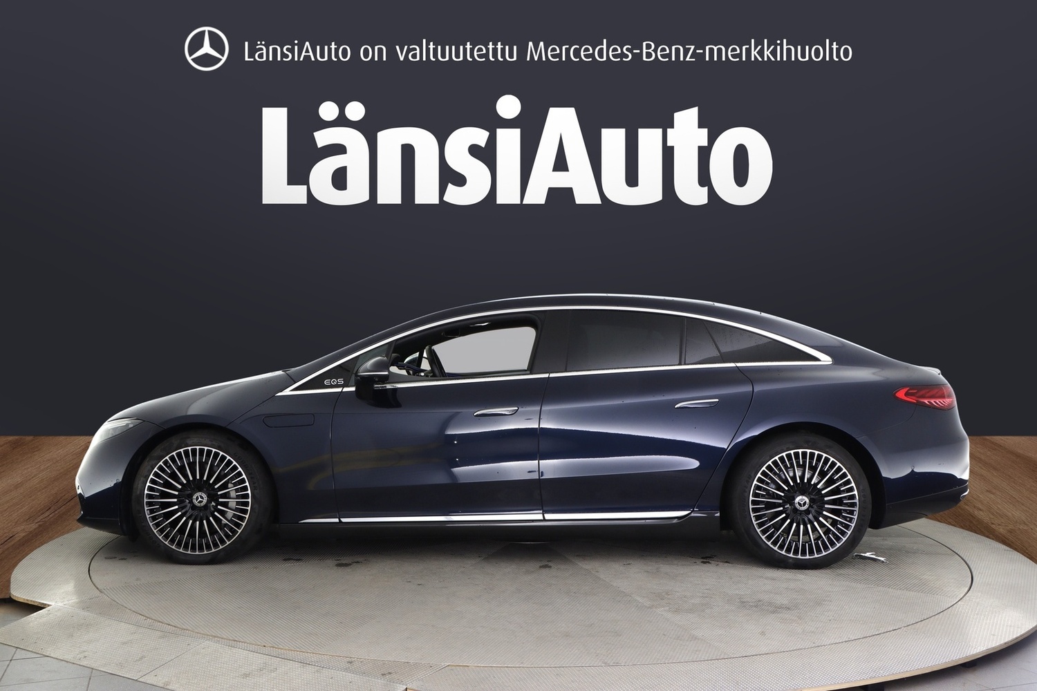 Mercedes-Benz EQS vaihtoauto