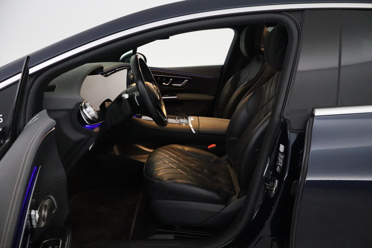 Mercedes-Benz EQS vaihtoauto