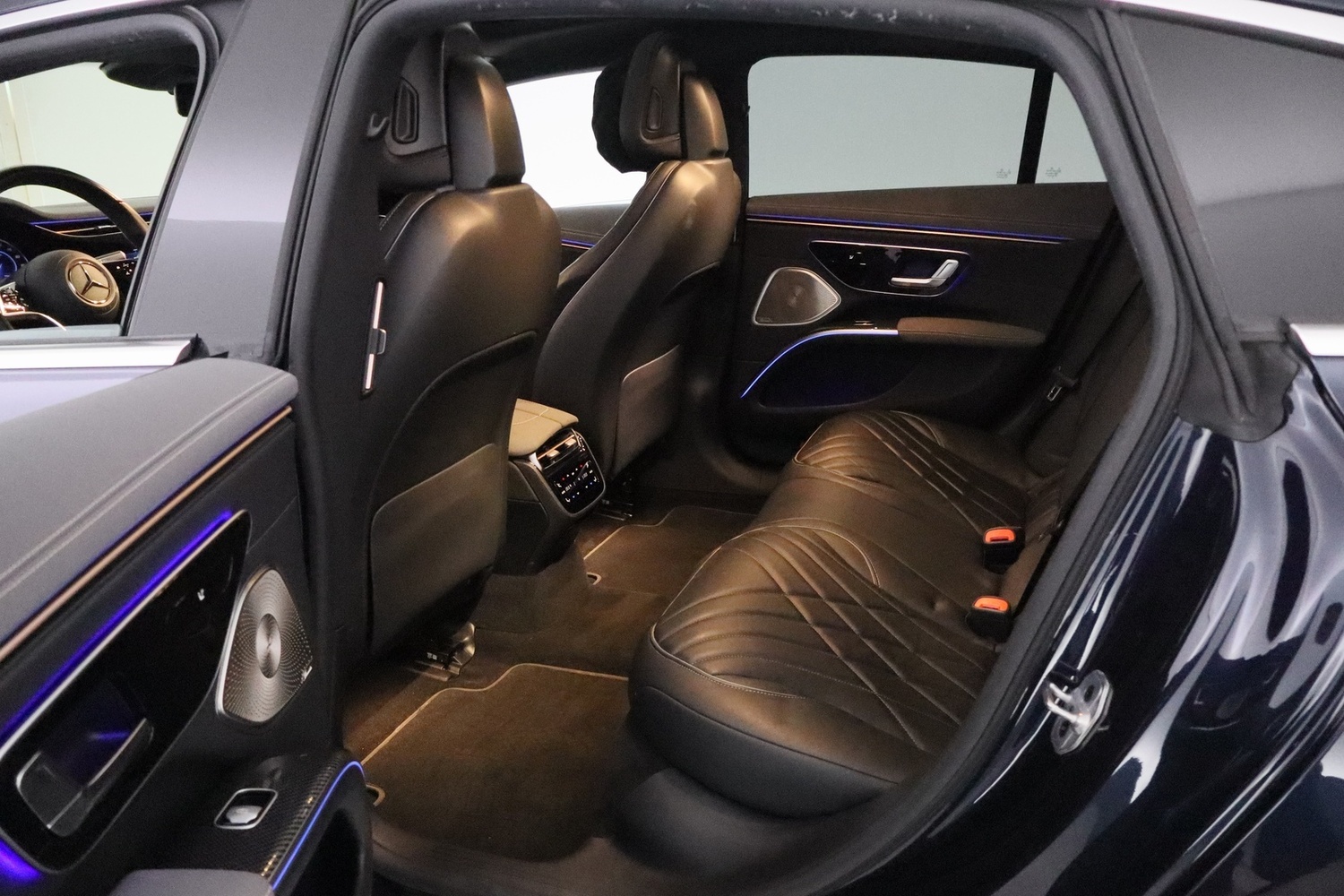 Mercedes-Benz EQS vaihtoauto