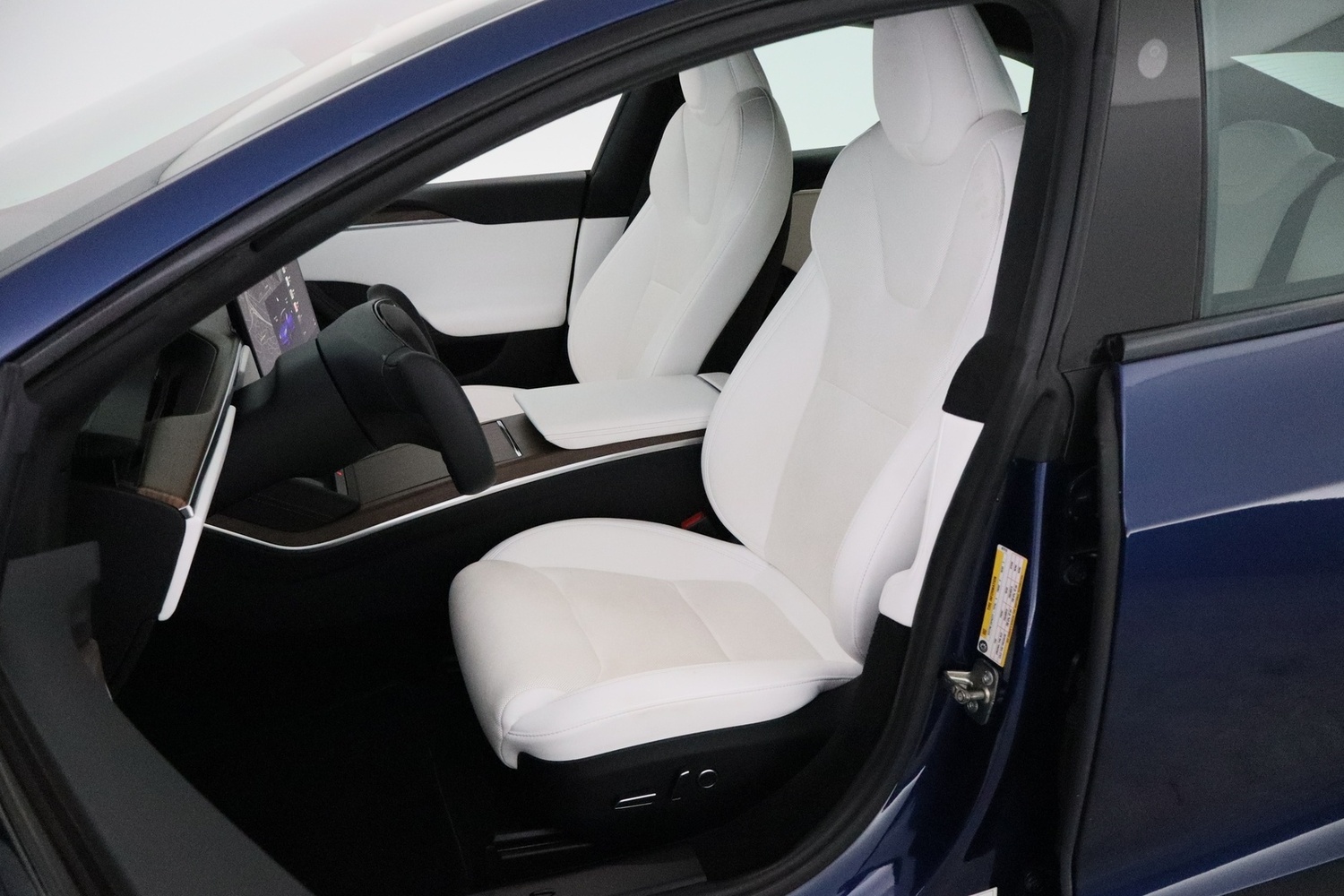 Tesla Model S vaihtoauto