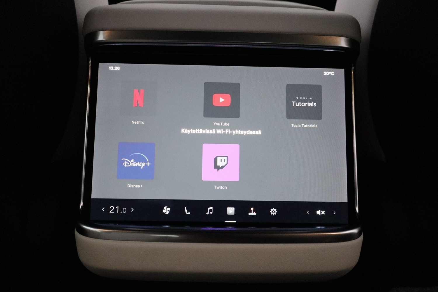Tesla Model S vaihtoauto