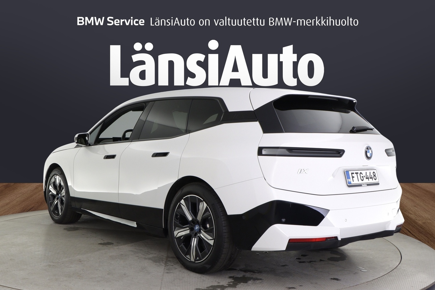 BMW iX vaihtoauto