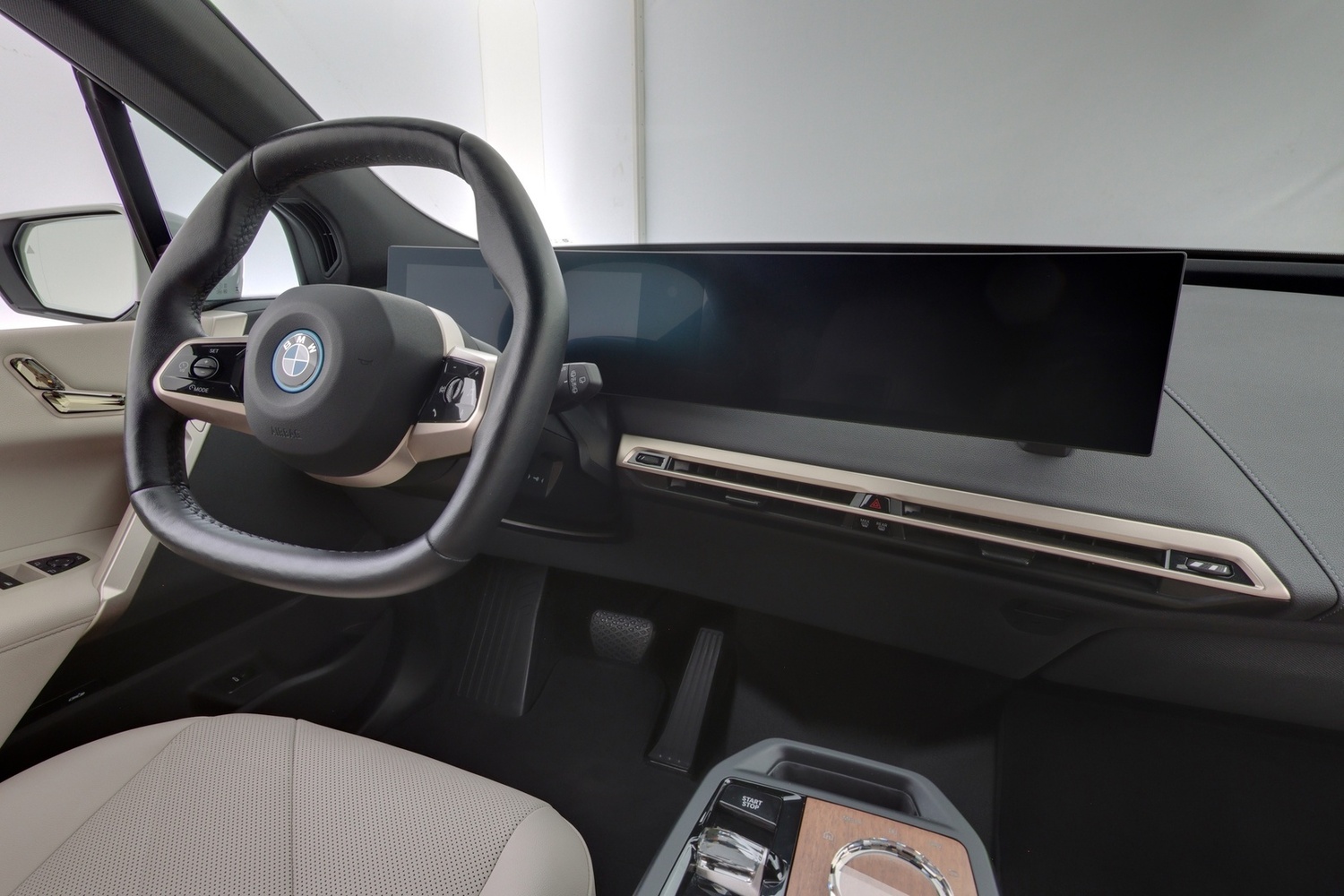 BMW iX vaihtoauto