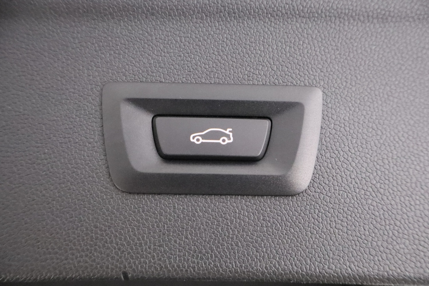 BMW iX vaihtoauto