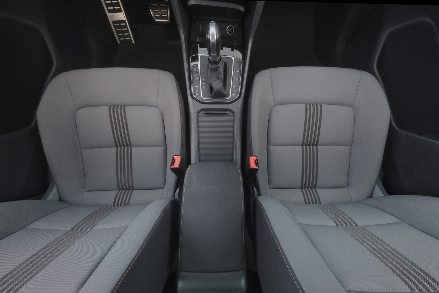 Volkswagen Golf Sportsvan vaihtoauto