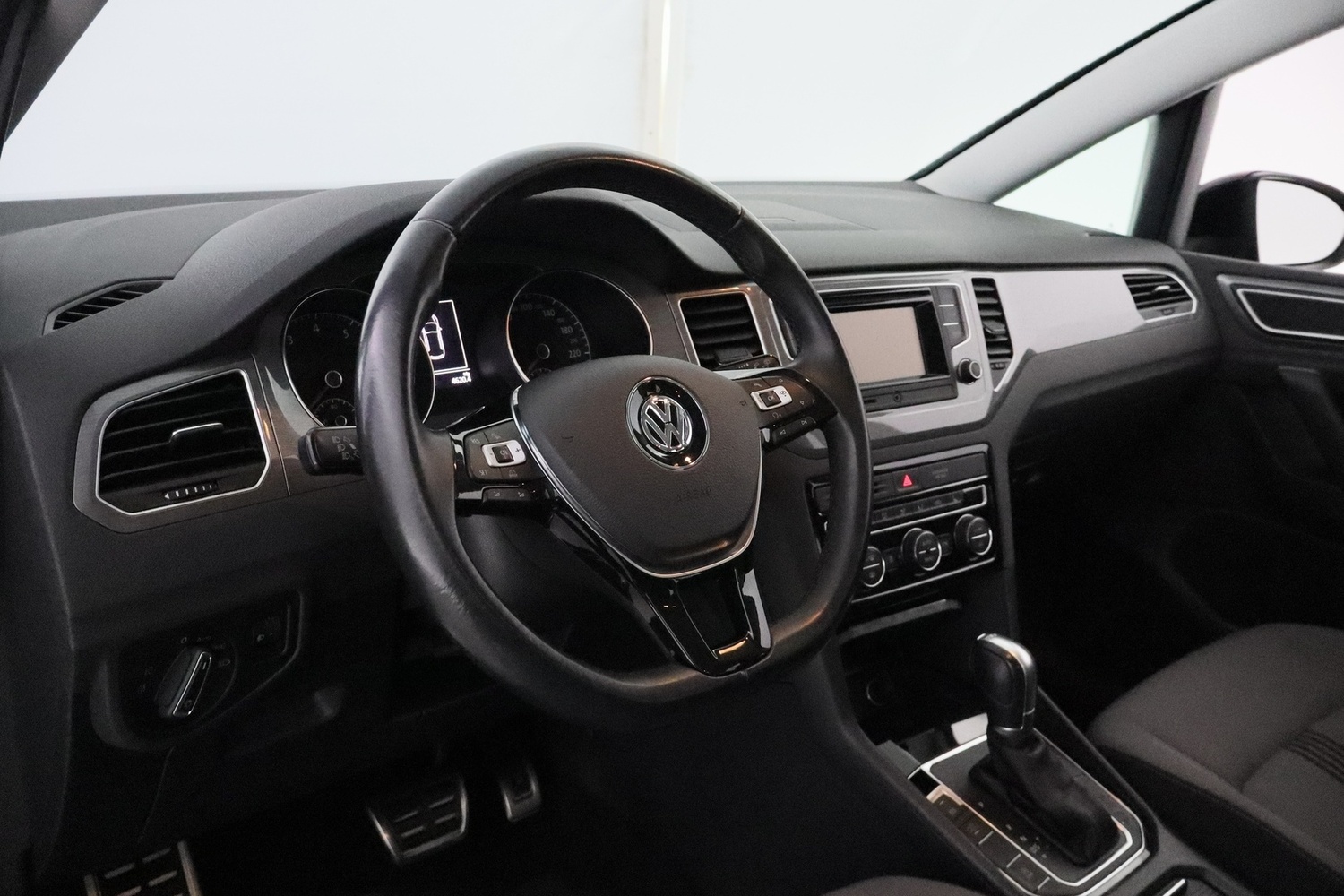 Volkswagen Golf Sportsvan vaihtoauto