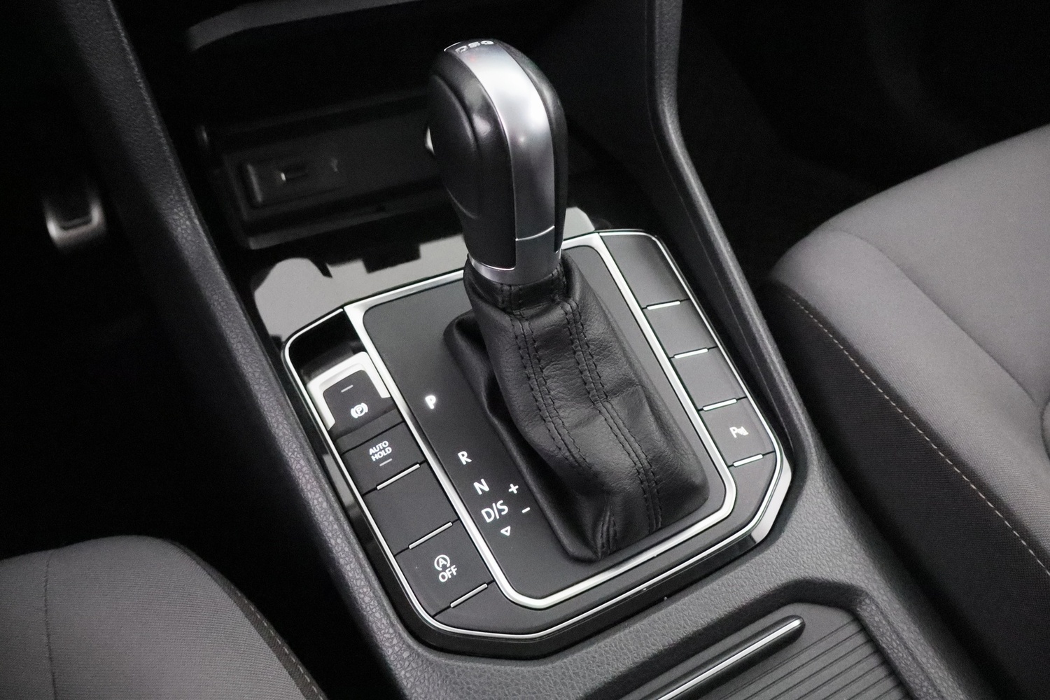 Volkswagen Golf Sportsvan vaihtoauto