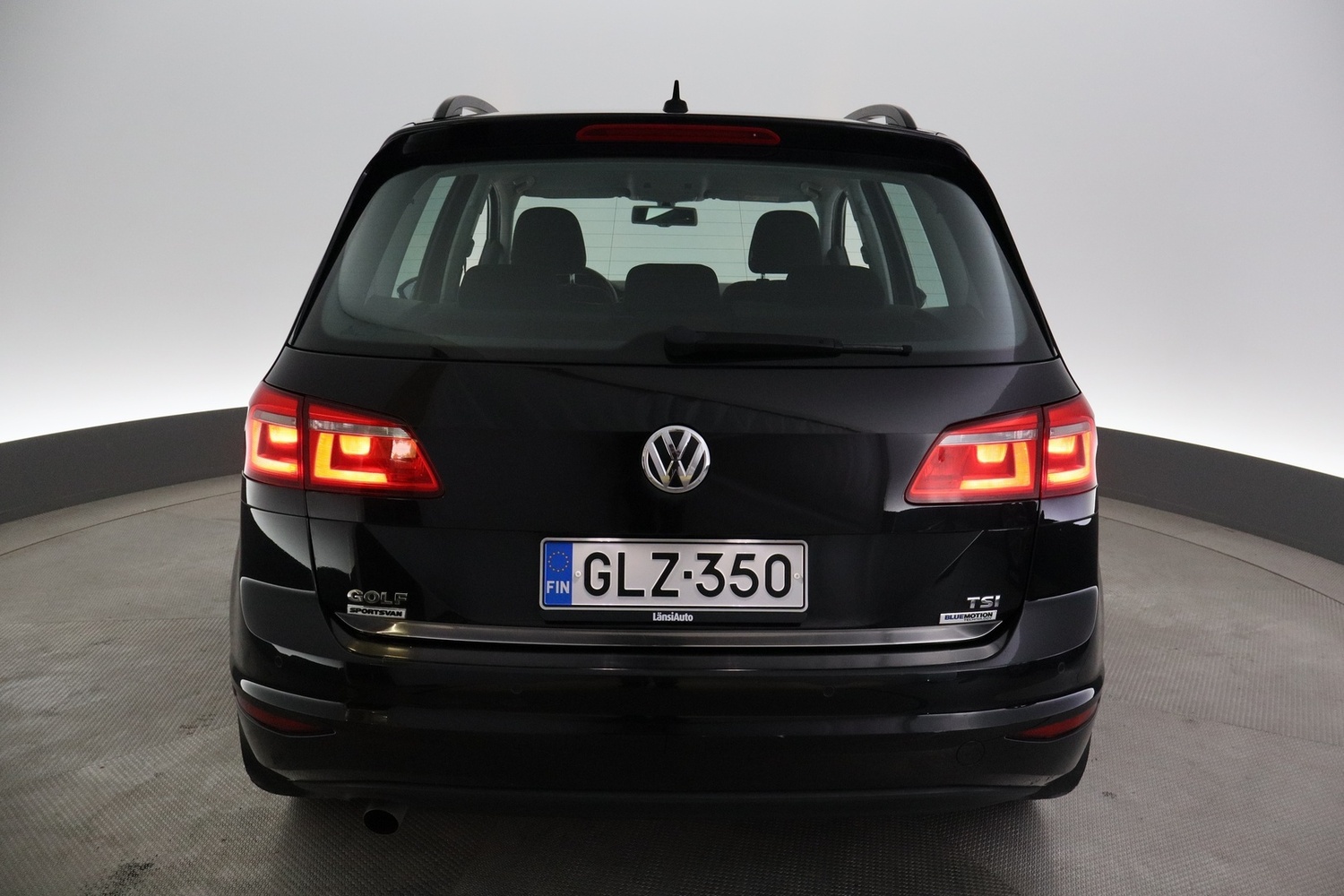 Volkswagen Golf Sportsvan vaihtoauto