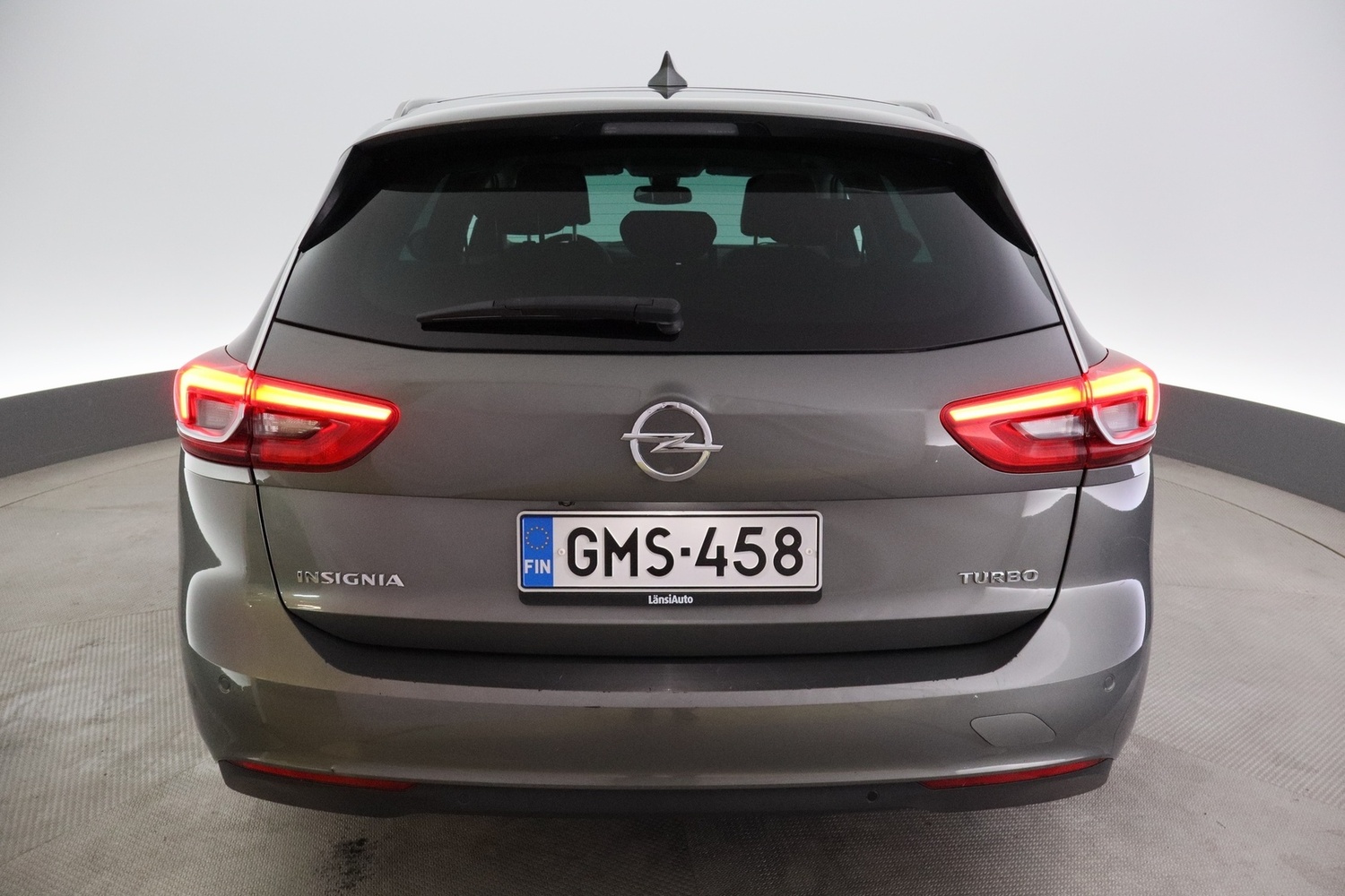 Opel Insignia vaihtoauto