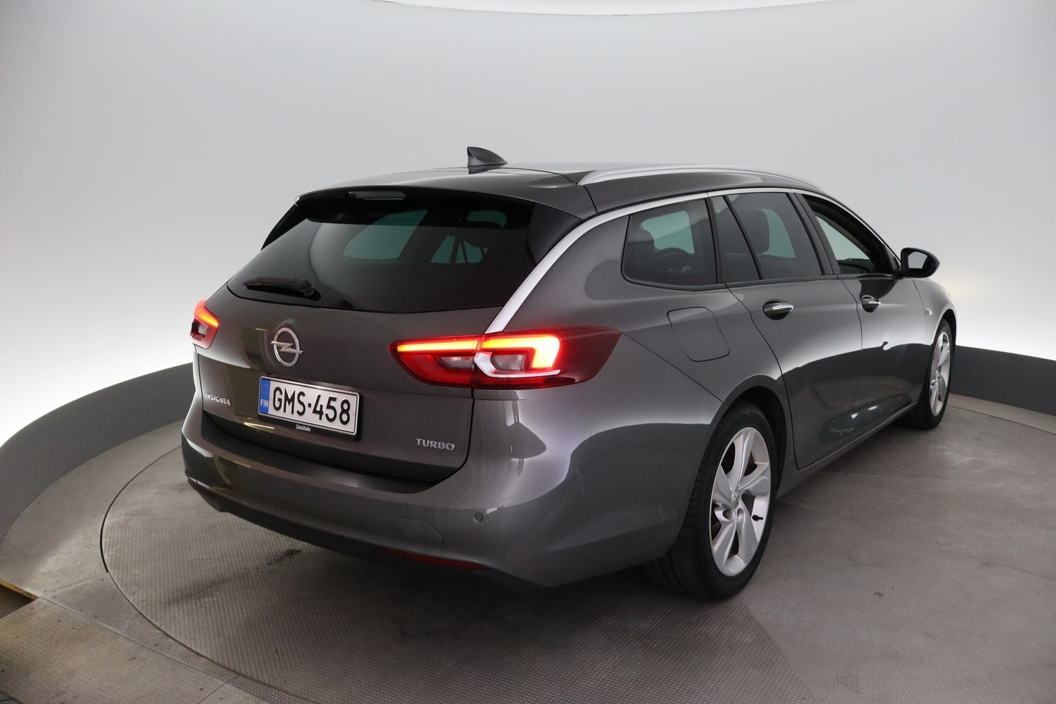 Opel Insignia vaihtoauto