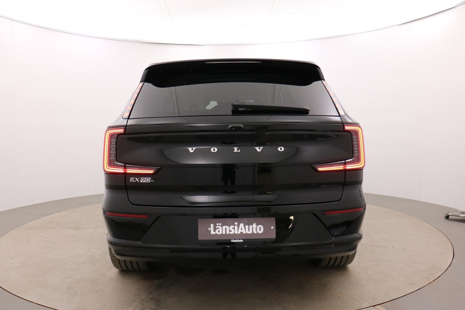 Volvo EX90 vaihtoauto