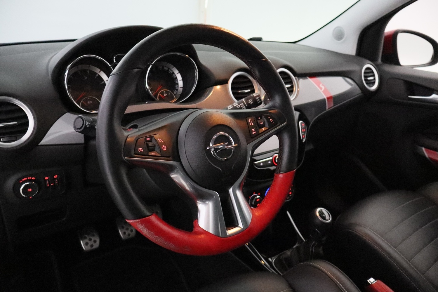 Opel Adam vaihtoauto