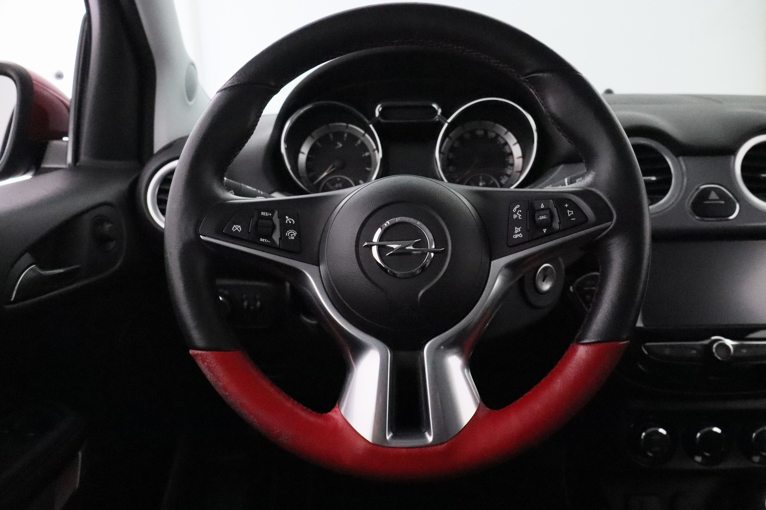 Opel Adam vaihtoauto