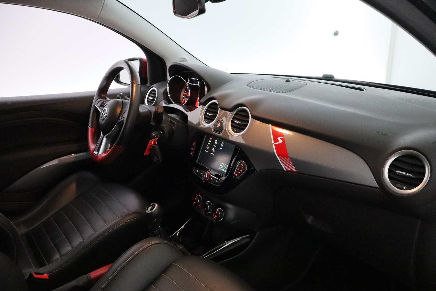 Opel Adam vaihtoauto